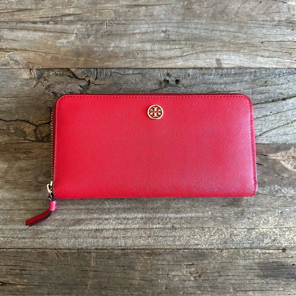 Tory Burch Wallet